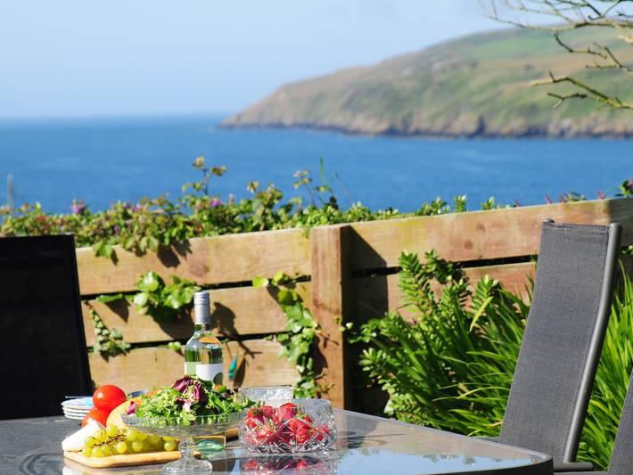 Cottage for 5 people, with garden, with pets in Aberdaron