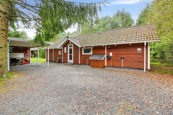Vakantiehuis voor 10 personen, with sauna and terras as well as whirlpool - 1