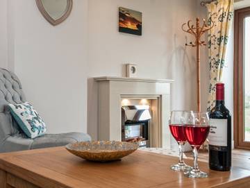 Cottage for 2 People in Stroud, The Cotswolds, Photo 2
