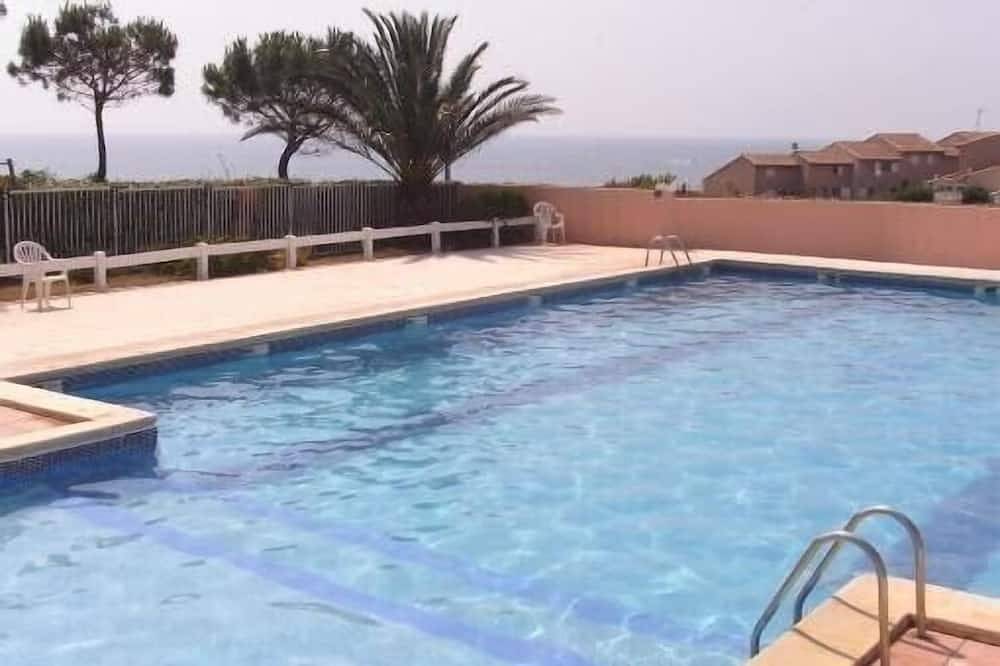 Appartement entier, St Pierre la mer, Hauts d'Azur, T2 cabine vue mer, piscine, près mer et centre. in Saint Pierre la Mer, Fleury