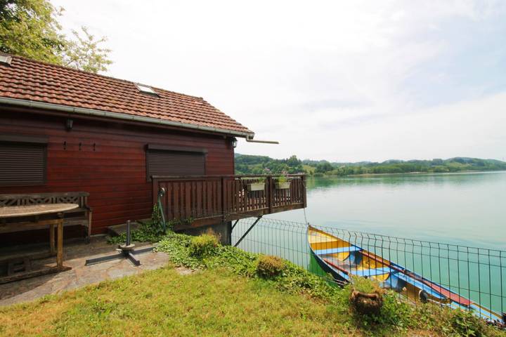 Chalet für 4 Personen, mit Garten und Terrasse sowie Seeblick in Frankreich - 3
