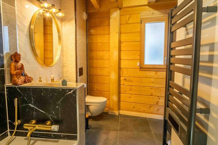 Chalet für 22 Personen, mit Ausblick und Terrasse in Frankreich - 4