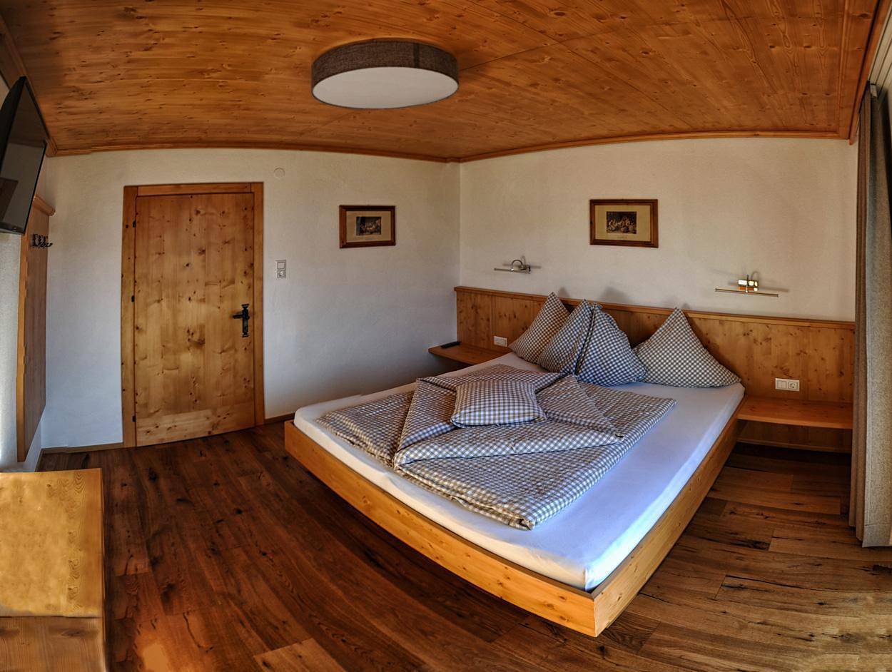 Ganze Ferienwohnung, Appartement "Adlerhorst" in Schobergruppe, Iselsberg-Stronach