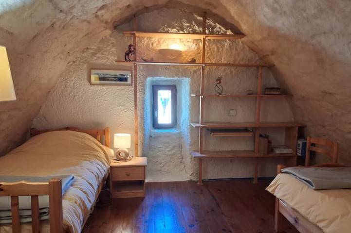 Location de vacances pour 6 personnes, avec jardin, animaux acceptés à Mas-Saint-Chély - 2