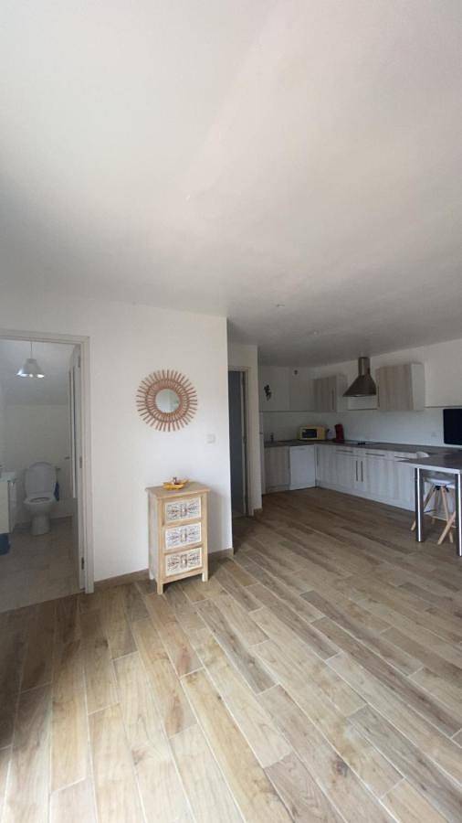 Gîte pour 3 personnes, avec terrasse ainsi que vue et jardin à Aregno - 2