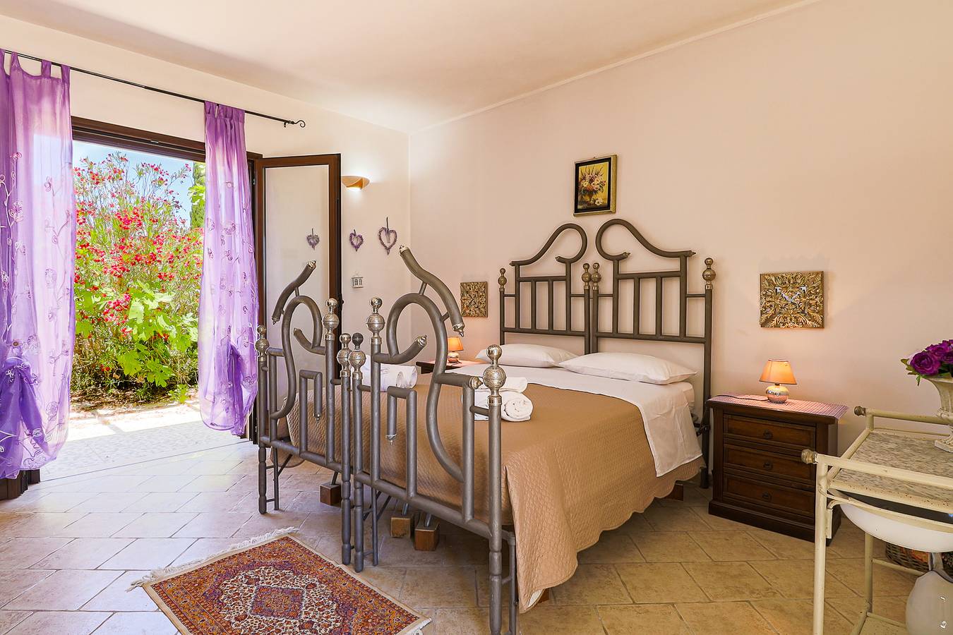 Uva Regina by Casa di Marco in Gallipoli, Golfo di Taranto