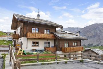Gîte pour 3 personnes, avec jardin et balcon à Livigno