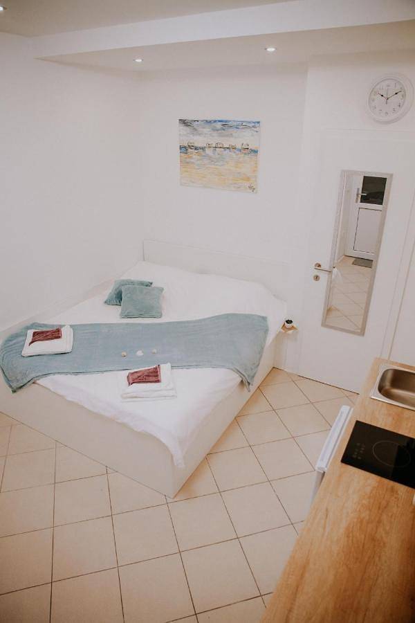 Ferienwohnung für 2 Personen, mit Terrasse in Piran - 3