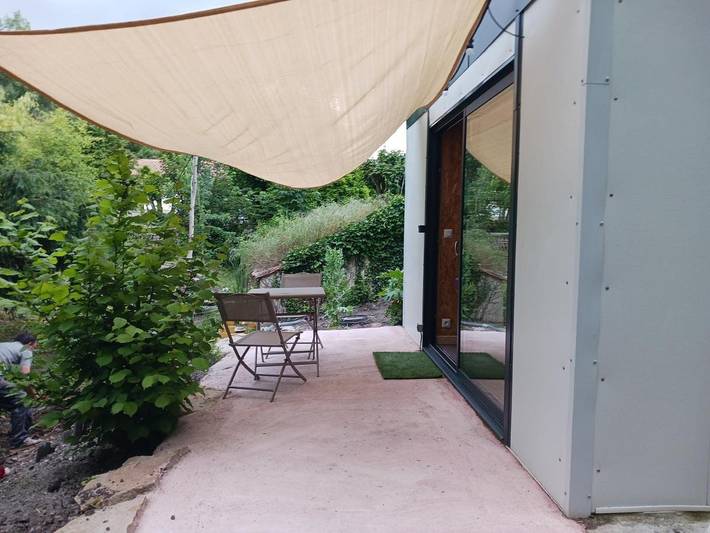 Gîte pour 2 personnes, avec terrasse ainsi que vue et jardin à Vaudelnay - 4