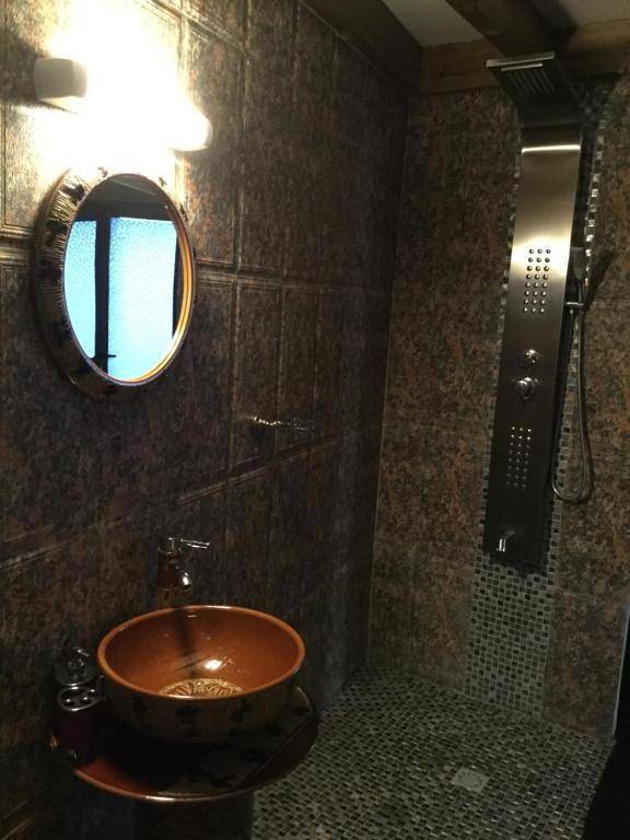 Location de vacances pour 5 personnes, avec vue ainsi que piscine et terrasse à Cilaos - 3