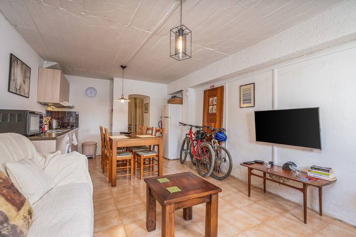 Holiday Home "Casa da Praia 2" with Sea View, Terrace & Wi-Fi in Praia do Burgau, Budens