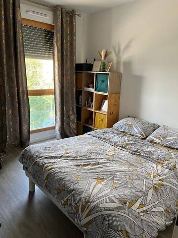 Cottage pour 2 personnes, avec vue et balcon à Villepinte