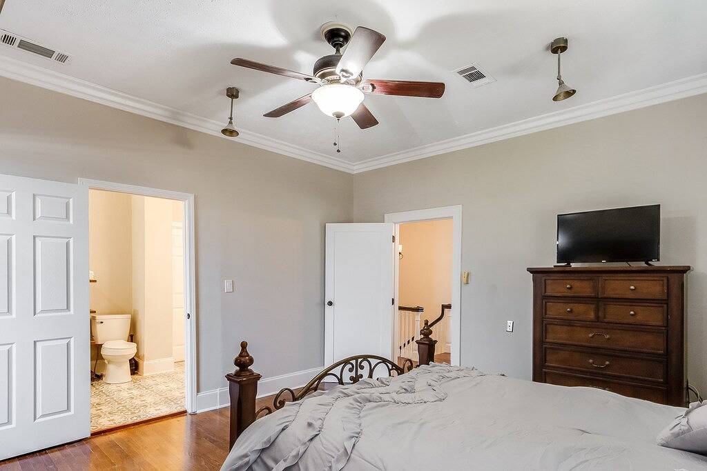 Royal Resort in Jackson, Hinds County