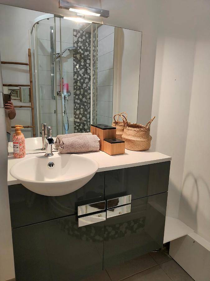 Appartement entier, Le Garden Central Studio in Dinan, Région de Dinan