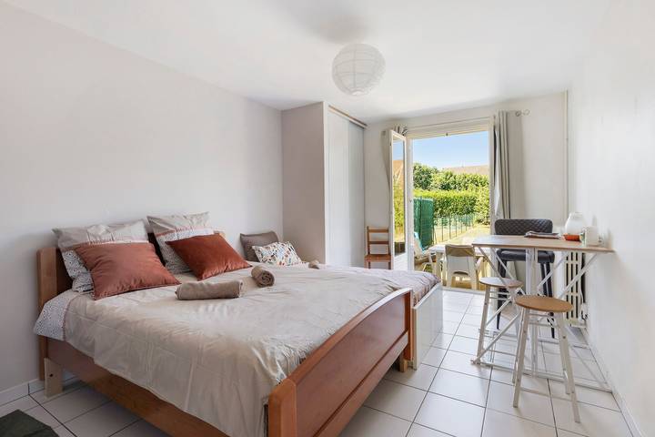 Chambre d’hôte pour 3 personnes, avec Jardin dans la Sarthe