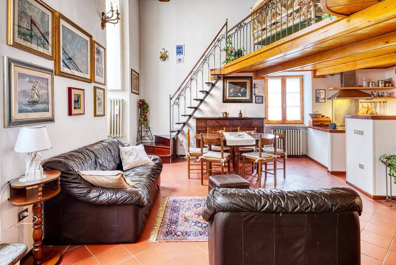 Entire apartment, La Belle Époque - Stylish Flat in Perugia Center in Perugia, Perugia Province