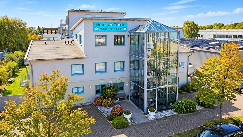 Hotel para 3 personas, con jardín - 1