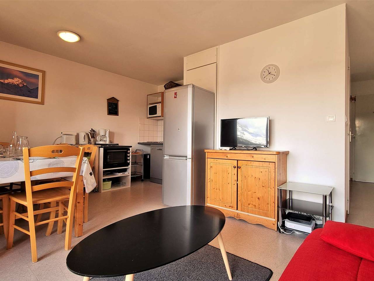 Appartement entier, Appartement 4 pièces avec Wifi, Animaux admis, Parking gratuit proche des pistes in Saint-Étienne-en-Dévoluy, Le Dévoluy