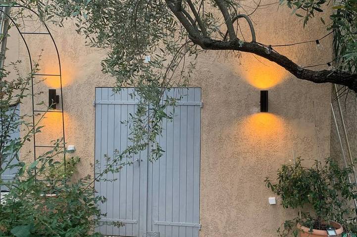 Appartement de vacances pour 2 personnes, avec jardin à Valbonne