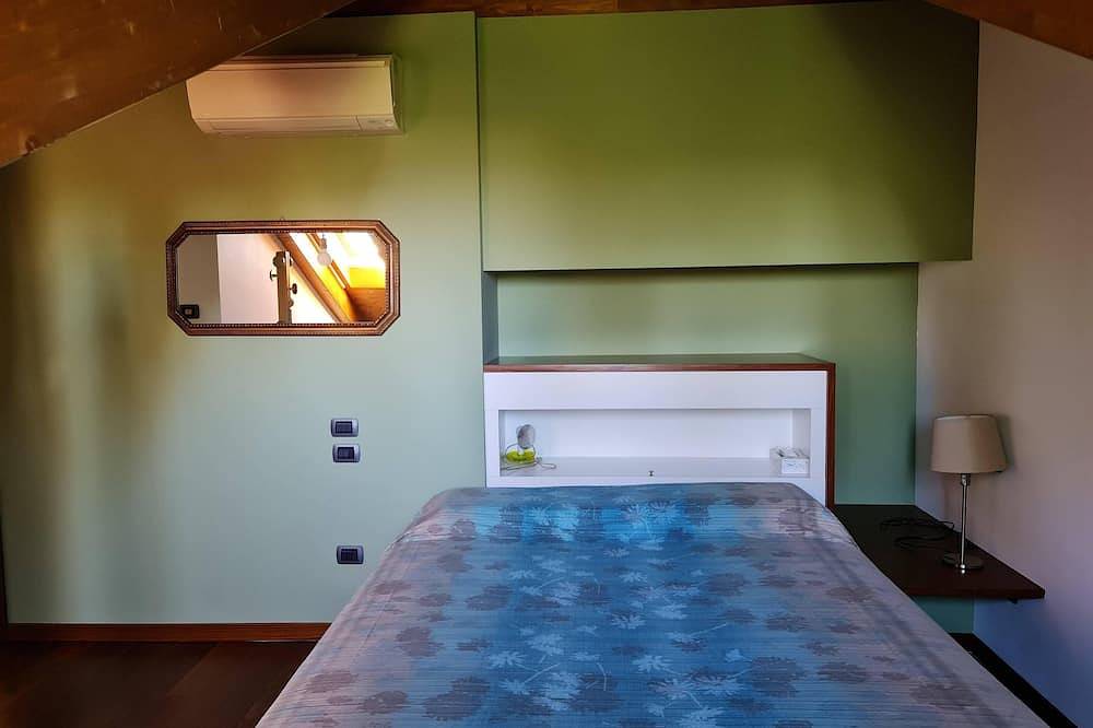 Room for a quiet stay on the outskirts of Milan in Segrate, Mailand Provinz