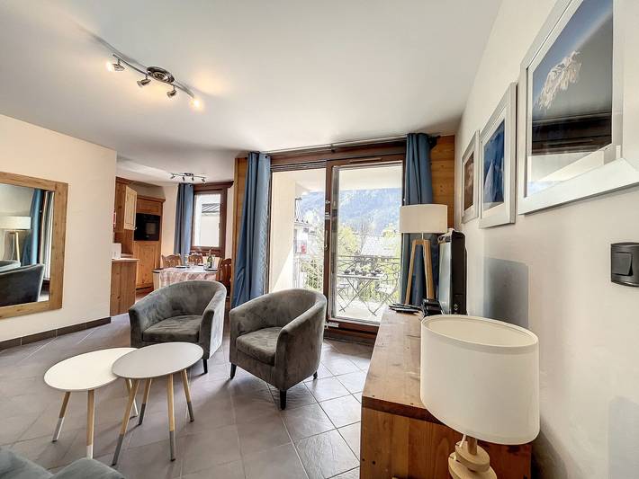Gîte pour 6 personnes, avec balcon dans Office De Tourisme De La Vallee Blanche - 3
