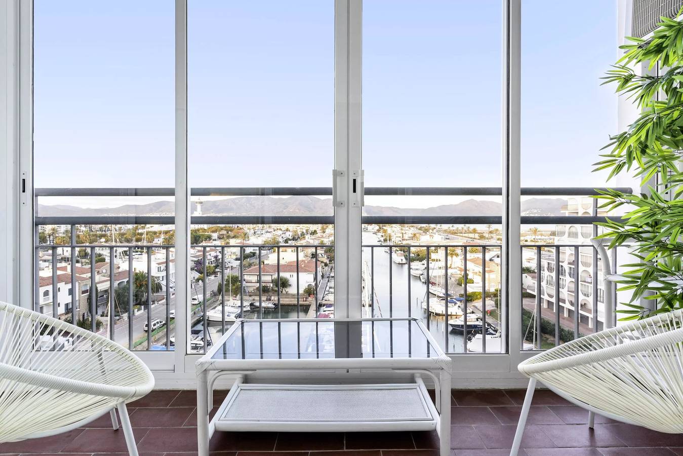 Apartamento entero, Apartamento 101 Emp con vistas al Mar in Ampuriabrava, Alt Empordà