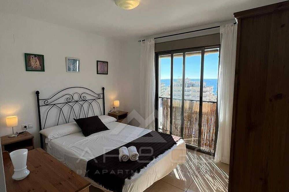 Apartamento entero, 5 Sunny Central Square in La Herradura, Almuñecar