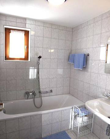 Hütte für 4 Personen in Gaschurn, Gaschurn und Umgebung, Bild 4