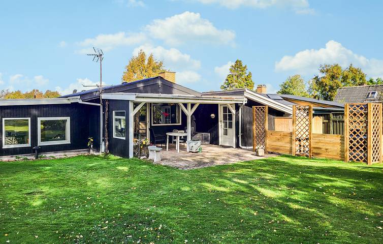Ferienhaus für 4 Personen mit Terrasse in Sydals, Skovmose