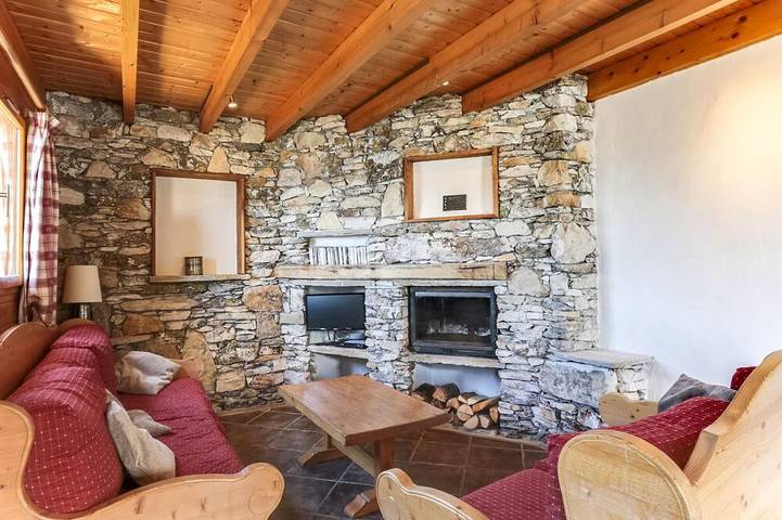 Chalet pour 4 personnes, avec balcon à Peisey-Nancroix