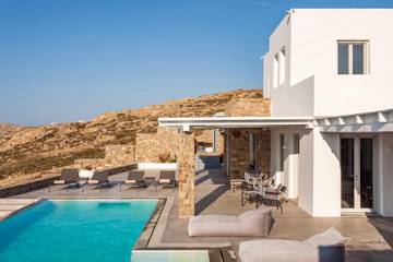 Villa for 28 People in Mykonos, Cyclades, Photo 1