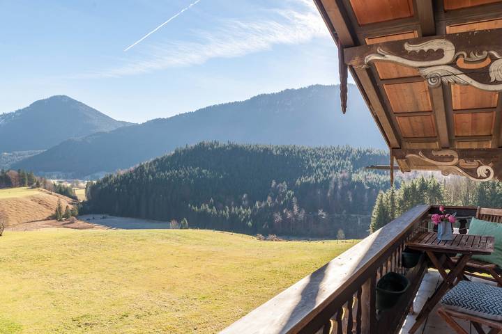 Ferienwohnung für 3 Personen, mit Balkon und Garten sowie Sauna am Walchensee - 2