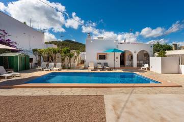 Villa in Sant Josep de sa Talaia, Ibiza Süden für 9 