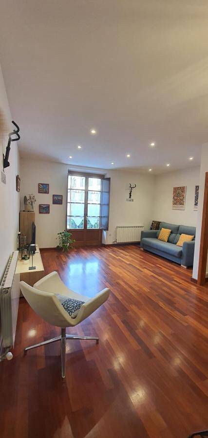 Apartamento de vacaciones para 5 personas, con vistas y terraza - 1