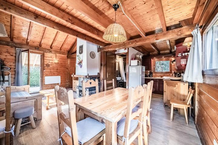 Chalet '6p Confort - L'edelweiss': Bergblick, Private Terrasse & Wlan in Verchaix, Region Bonneville