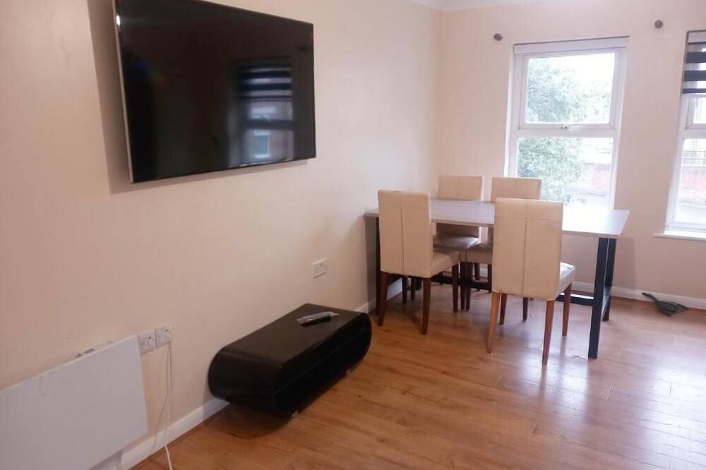 Apartamento entero, Charming 2-bedroom apartment in Erith with Wifi access in Bexley, Londres