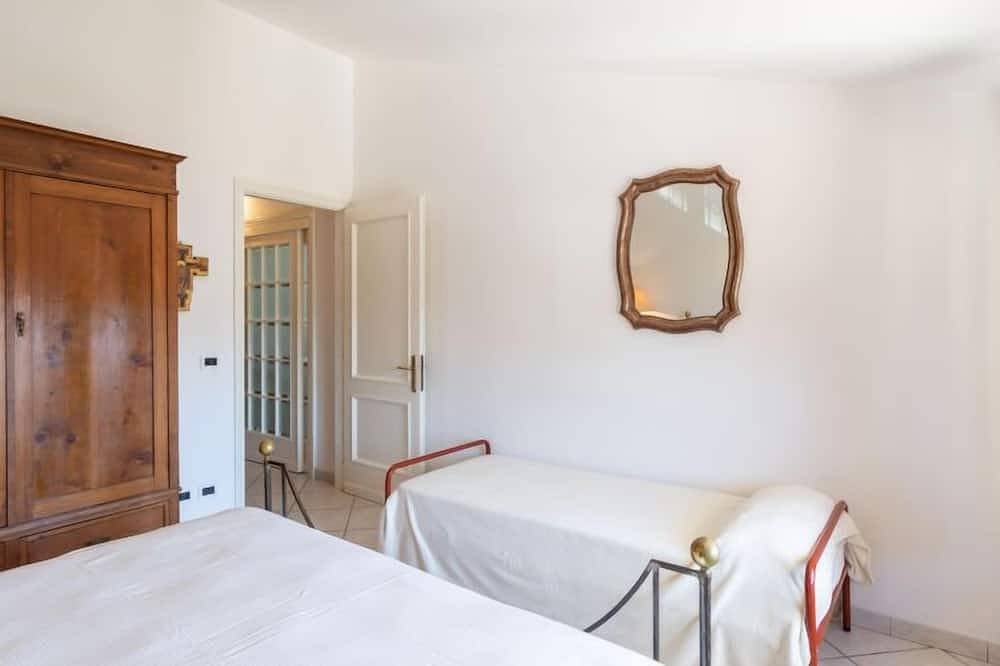 Appartamento intero, Maddalena by Interhome in Marina di Pietrasanta, Pietrasanta