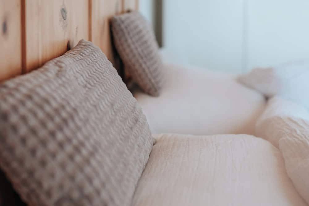 Ganze Wohnung, Ruhige, sehr sonnige Lage mit phänomenalen Ausblick über Meran und Umgebung. in Hafling, Sarntaler Alpen