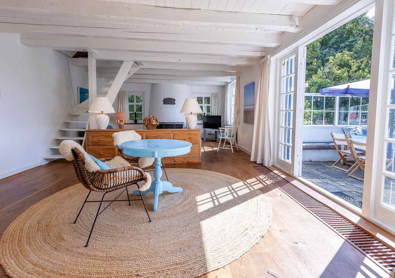 Attraktiver 8-Personen-Ferienhof in Meeresnähe und mit großem Garten bei Domburg in Aagtekerke, Walcheren
