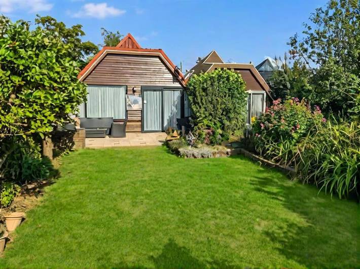 Ferienhaus für 6 Personen, mit Terrasse und Garten sowie Pool und Ausblick in Opmeer - 4