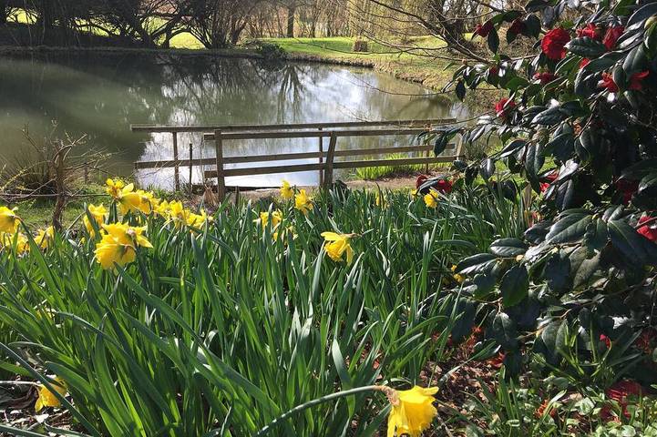Location de vacances pour 6 personnes, avec jardin et terrasse dans Izé