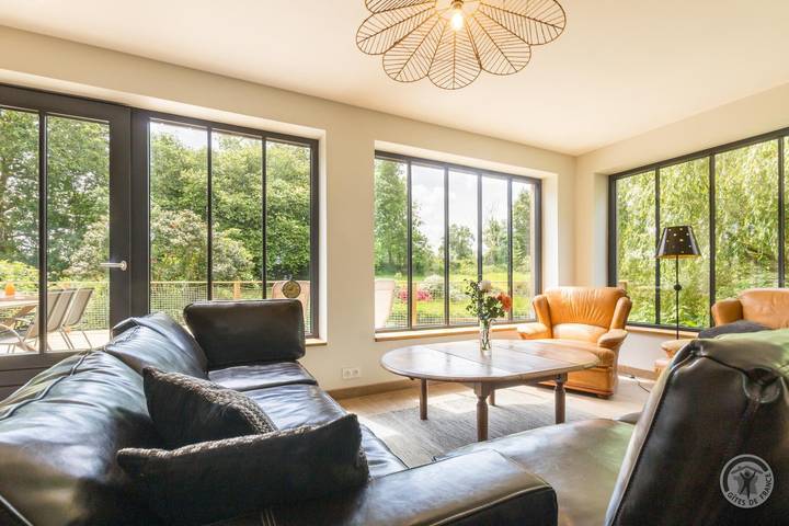 Gîte pour 8 personnes, avec jardin et terrasse dans Saint-Ébremond-de-Bonfossé - 3