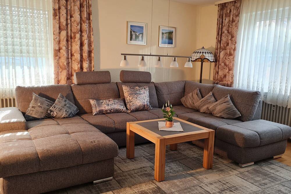 Apartamento inteiro, Apartamento na cidade com jardim e churrasqueira in Kelheim, Baviera Oriental