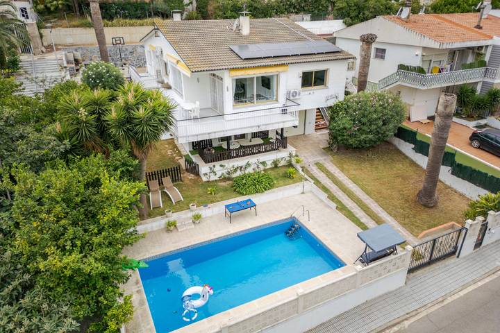 Chalet para 13 personas, con Balcón y Jardín en Salou