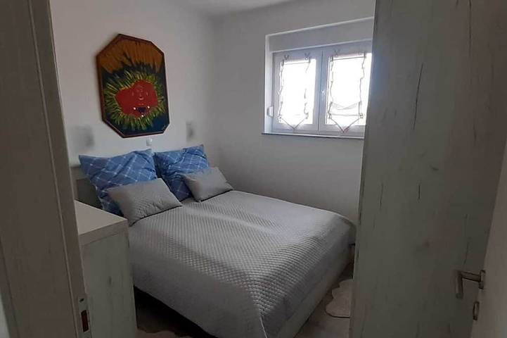Entire apartment, 3 Zimmer Wohnung Neubau 100 Meter zum Strand in Barbat na Rabu, Rab