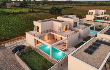 Ferienhaus für 8 Personen, mit Garten und Pool in Lanterna