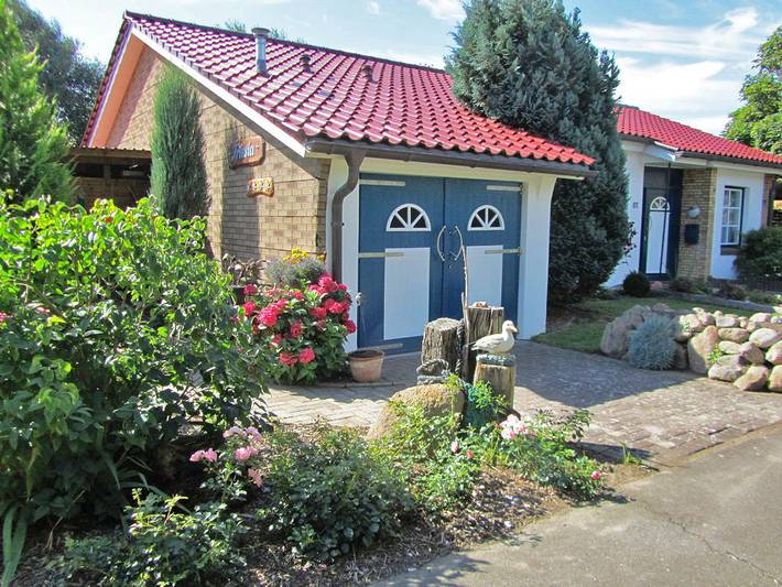 Ferienhaus für 6 Personen, mit Balkon/Terrasse und Terrasse in Büsum - 2