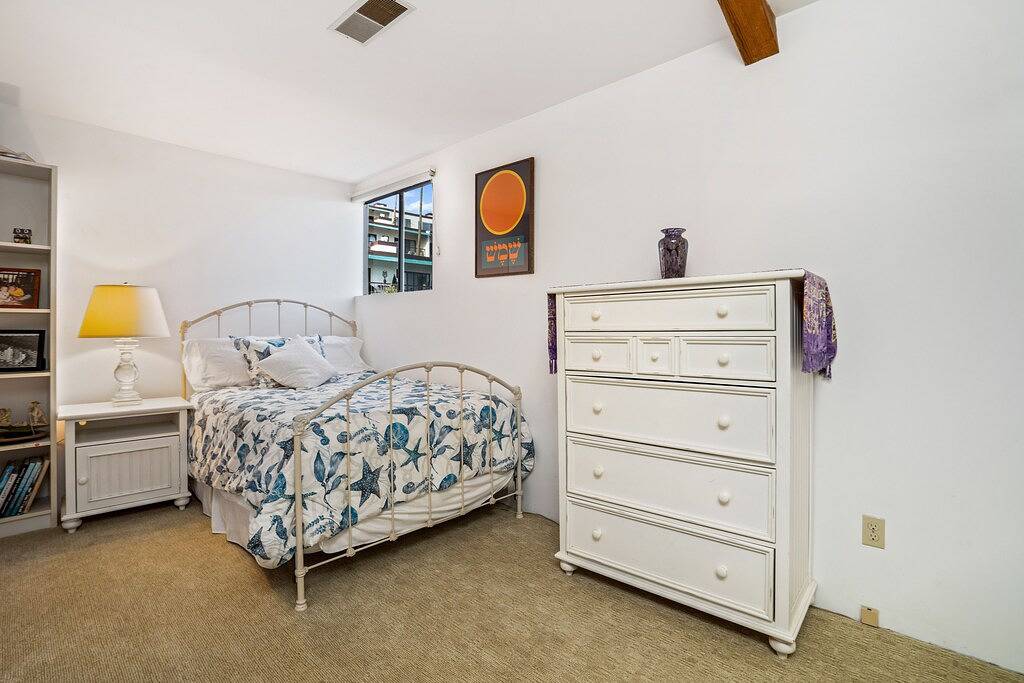 Fabelhaftes Malibu Strandhaus an einem trockenen Sandstrand in Malibu, Los Angeles County