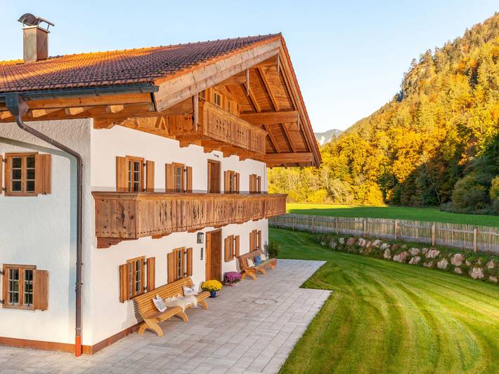 Ferienwohnung für 6 Personen, mit Balkon und Ausblick in Unterwössen