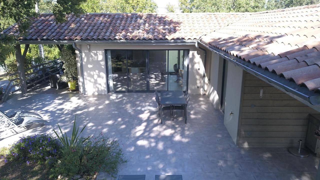 Les Oliviers gîte grand confort au calme in Balazuc, Ardèche